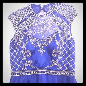 BEAUTIFUL BODICE EVENING GOWN